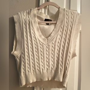 Womens Lightweight Cropped Sweater Vest